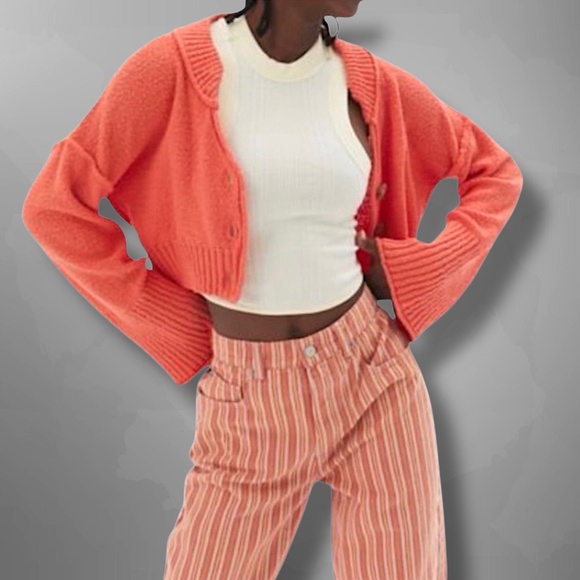 Urban Outfitters sweater S new - Picture 1 of 9
